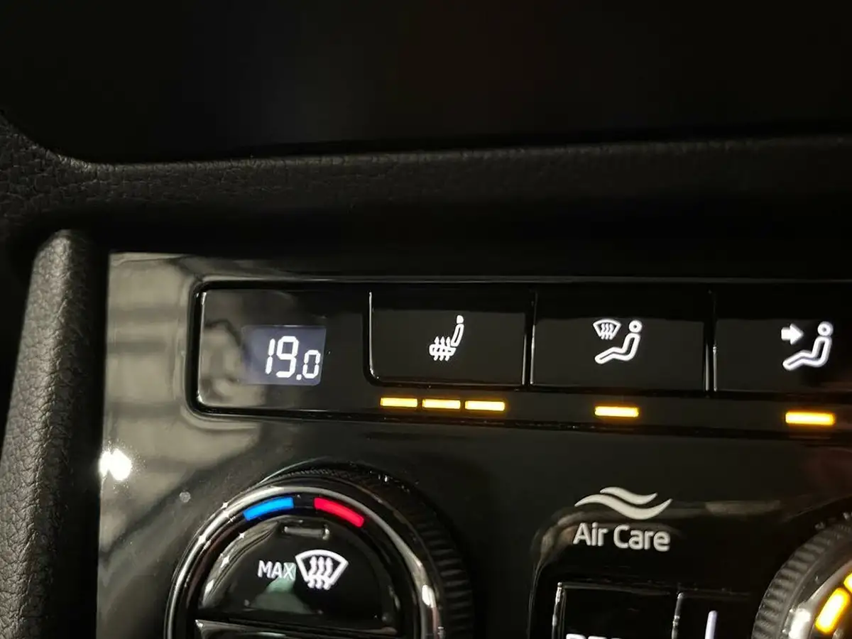 2021-skoda-superb-15-tsi-se-l-estate-dsg-big-79