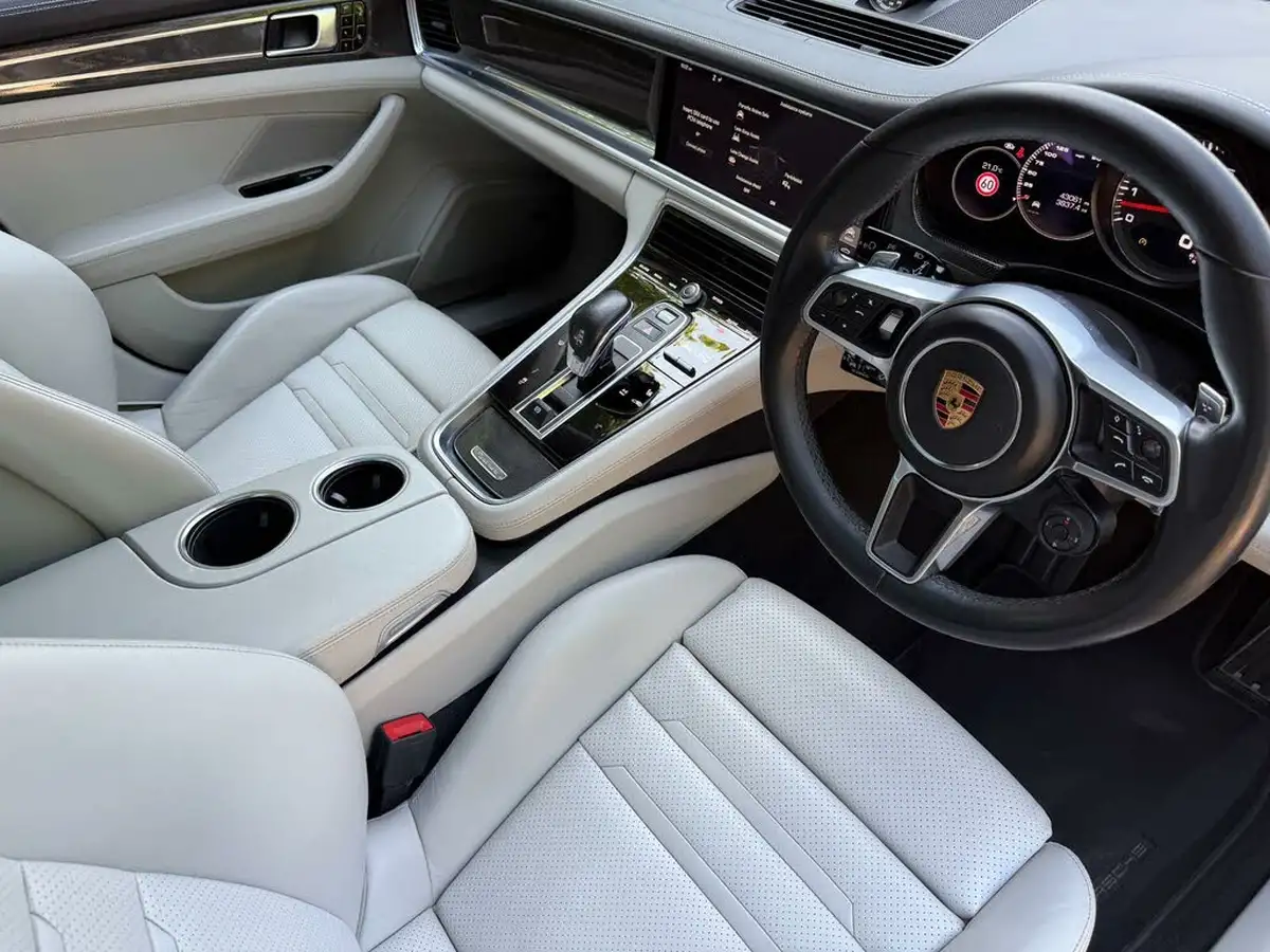 2016-porsche-panamera-40-v8-turbo-big-66