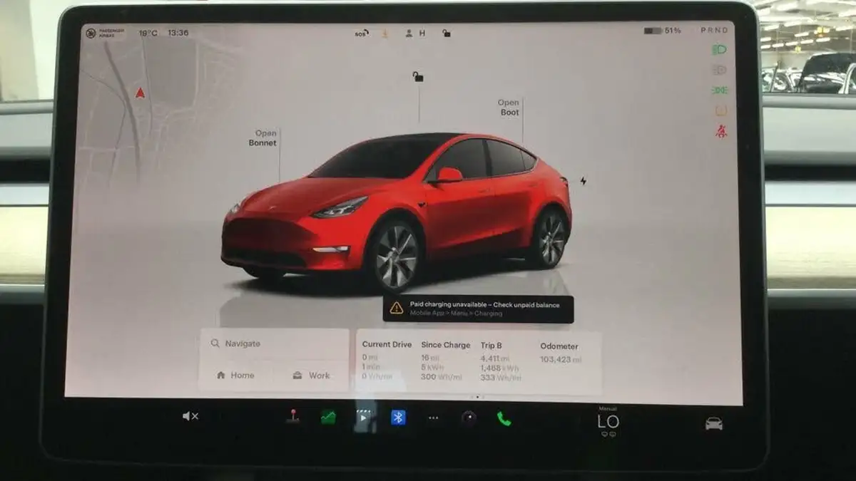 2023-tesla-model-y-e-rwd-big-16