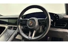2021-porsche-taycan-e-4s-530ps-small-36