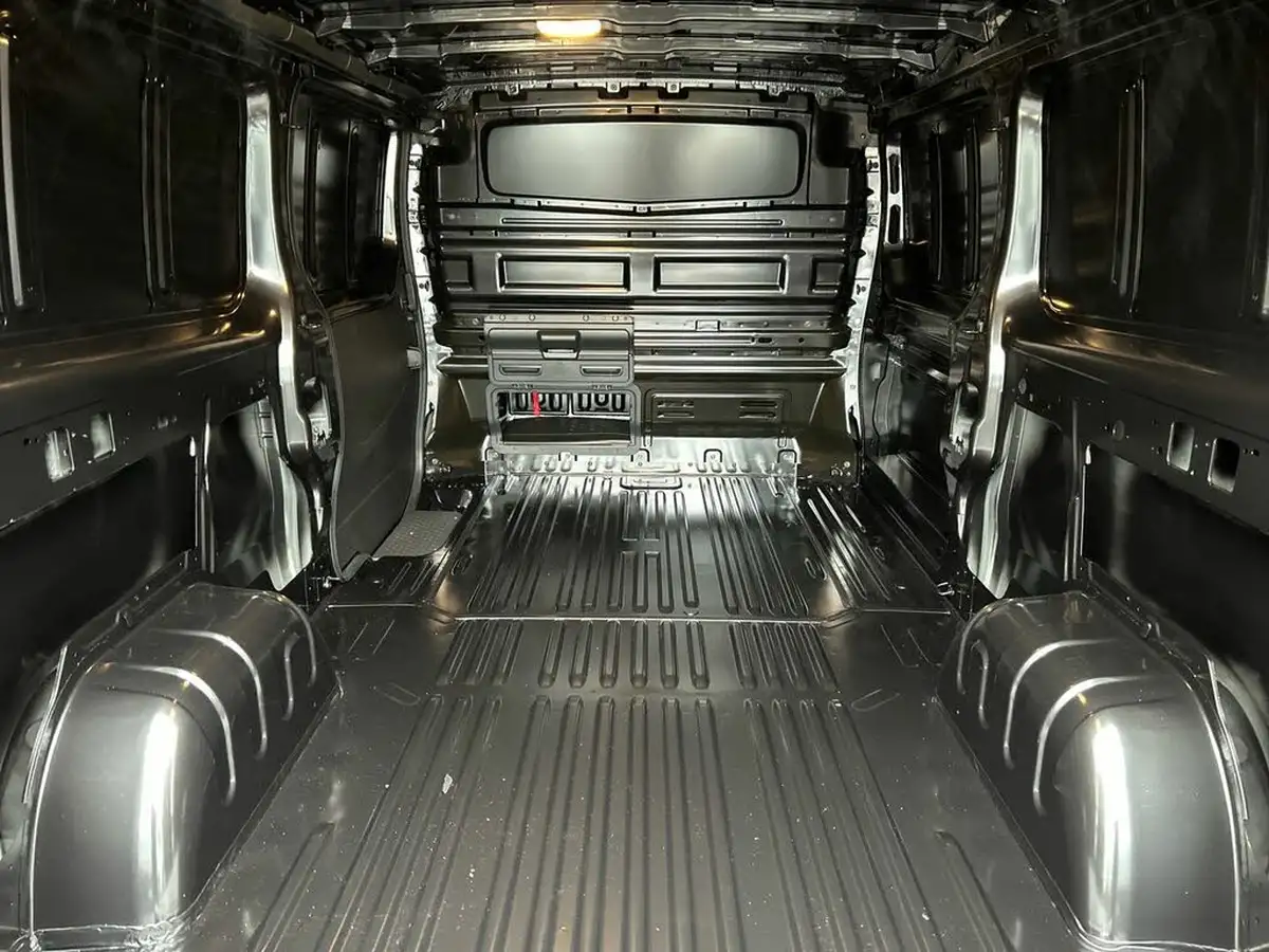 2024-renault-trafic-20dci-ll30-130-advance-panel-big-11