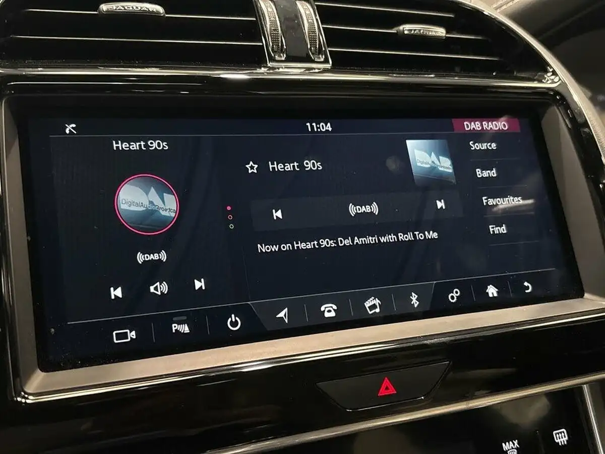 2020-jaguar-xe-20d-r-dynamic-s-big-48