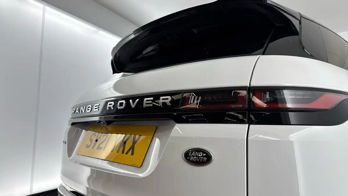 2021-land-rover-range-rover-evoque-20-d165-s-big-24