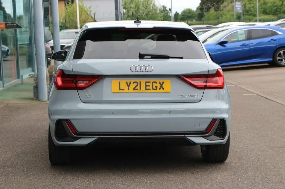 2021-audi-a1-15-35-tfsi-s-line-big-5