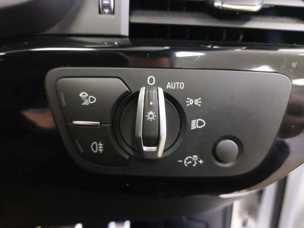 2021-audi-a4-20-35-tfsi-black-edition-s-tronic-big-9