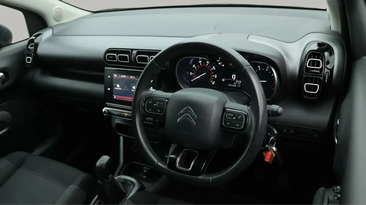 2018-citroen-c3-aircross-12-puretech-feel-82ps-big-9