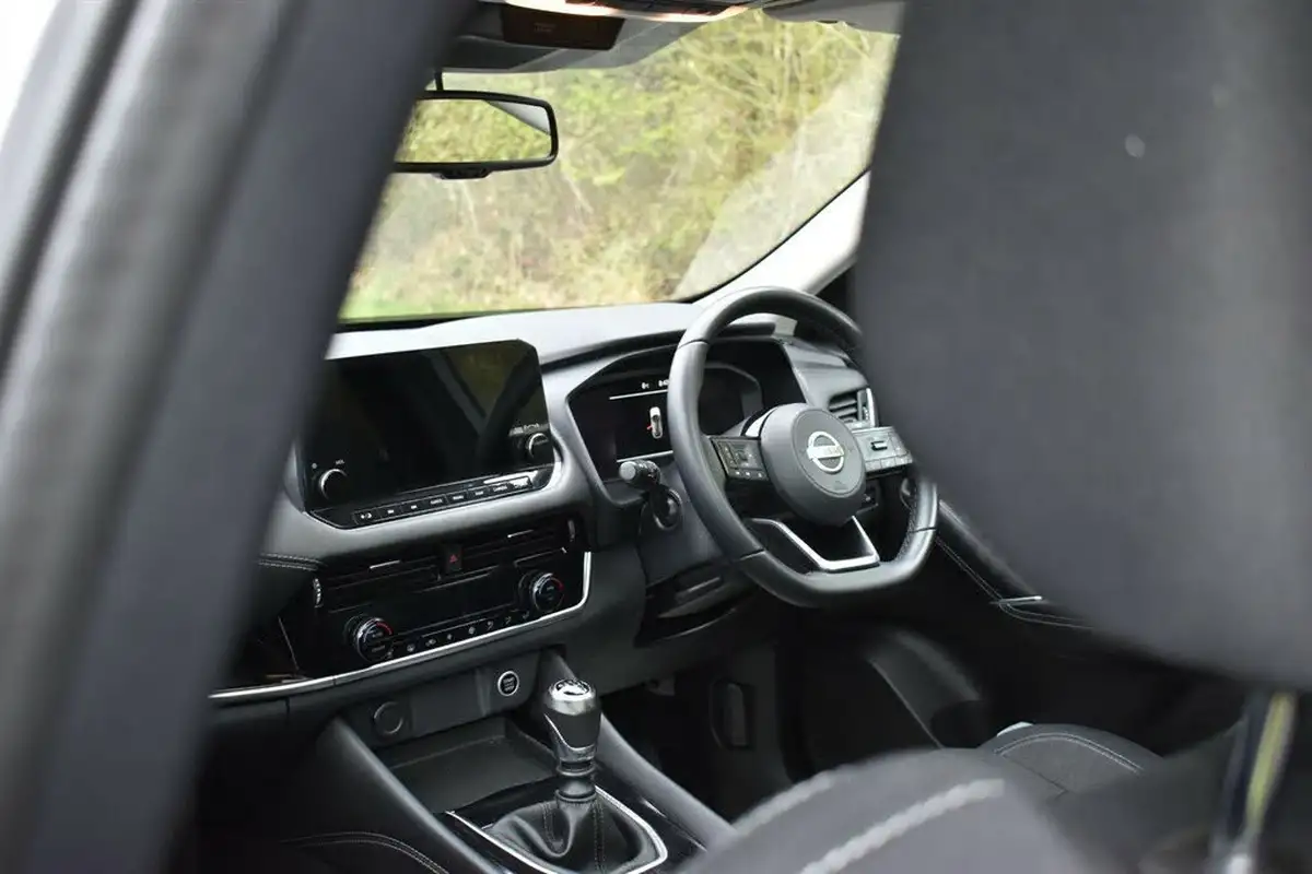 2021-nissan-qashqai-13-dig-t-n-connecta-140ps-big-7