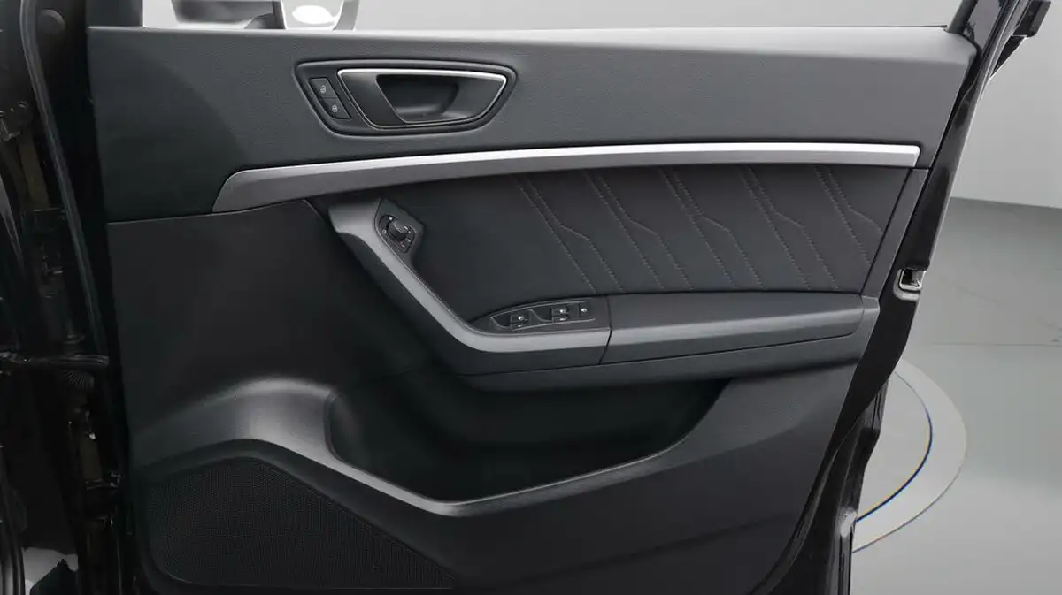 2022-seat-ateca-15-ecotsi-fr-big-14
