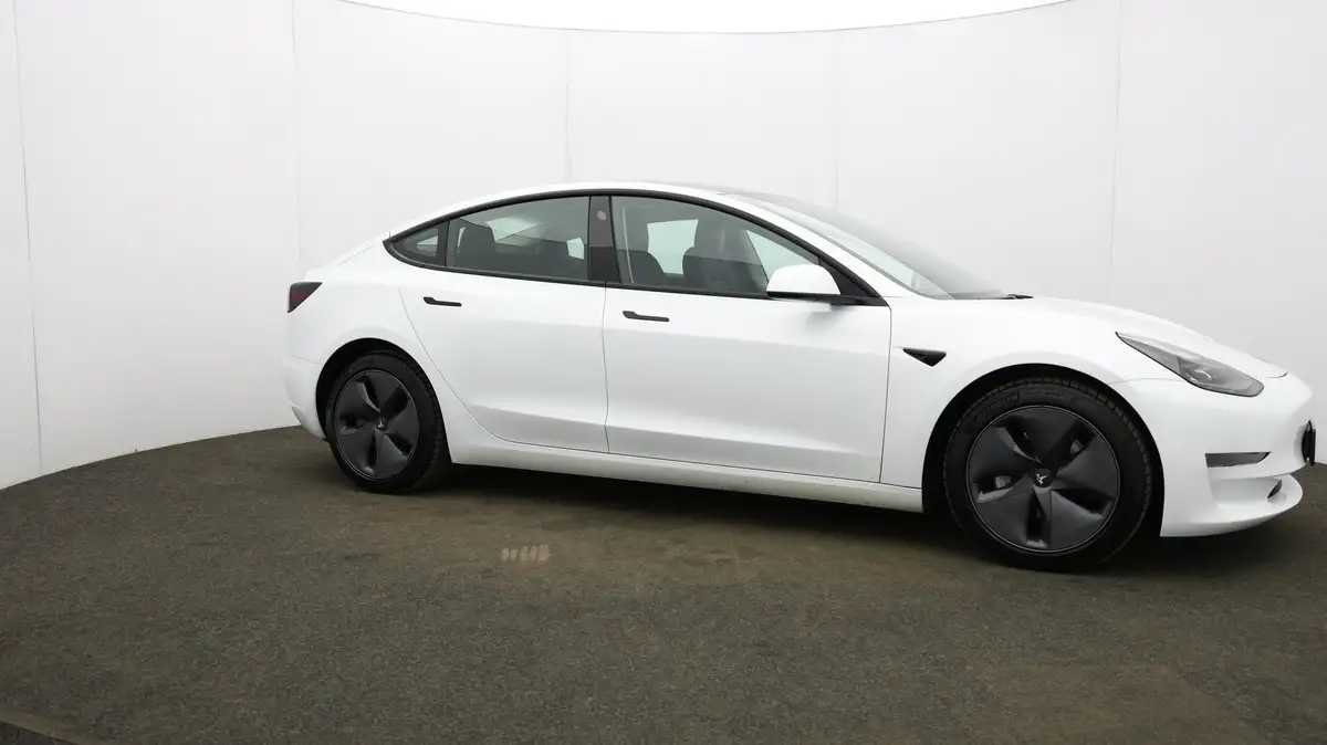 2021-tesla-model-3-e-long-range-awd-big-49