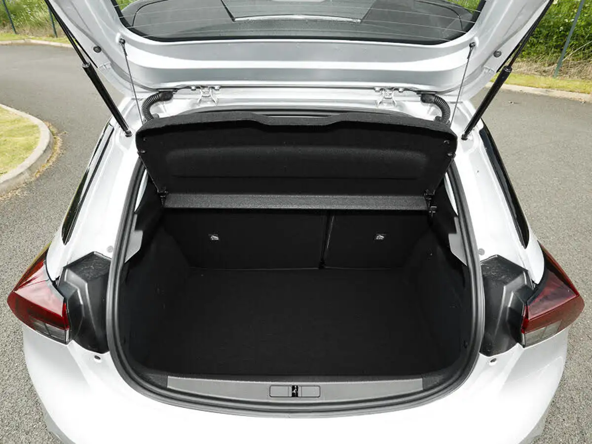 2024-vauxhall-corsa-12-turbo-design-hybrid-e-dct6-auto-big-18