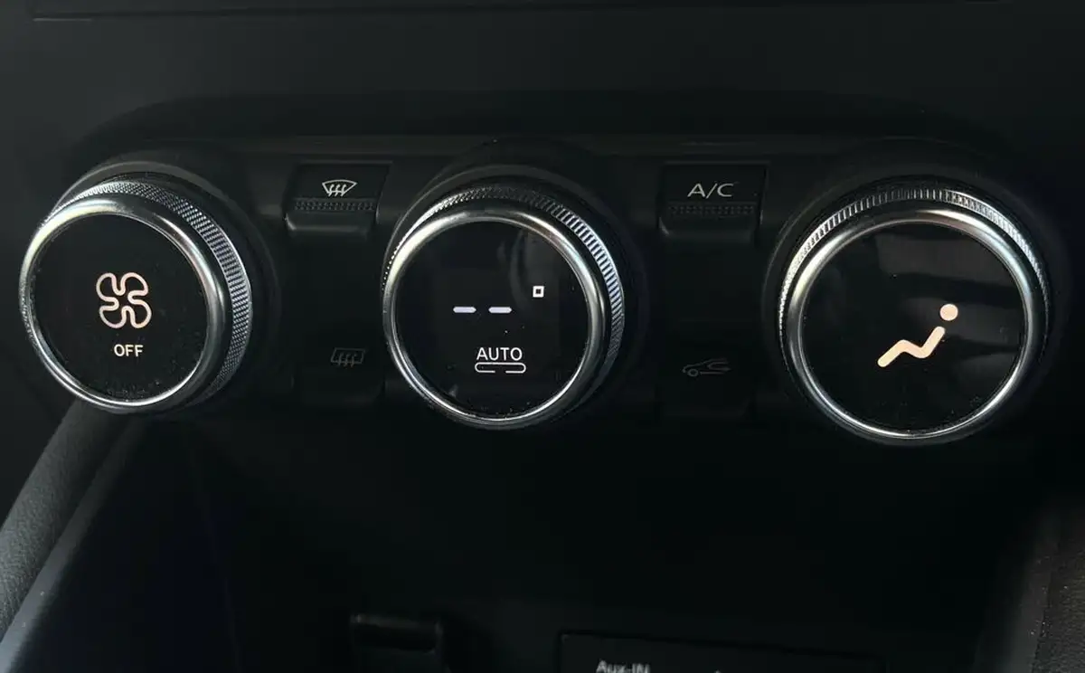 2022-renault-captur-16-rs-line-145ps-rs-line-e-tech-hybrid-big-34
