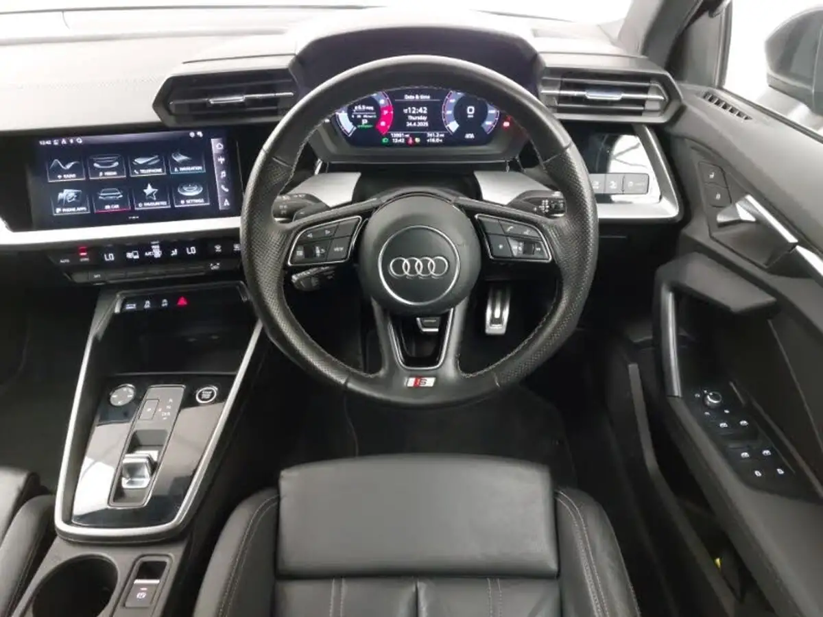 2022-audi-a3-15-35-tfsi-s-line-saloon-4d-tronic-big-6