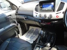 2014-mitsubishi-l200-25td-barbarian-small-8