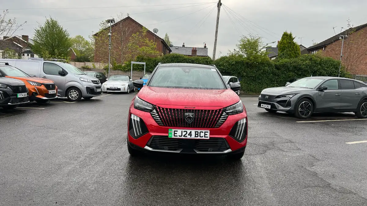 2024-peugeot-2008-suv-e-gt-136ps-50kwh-big-7