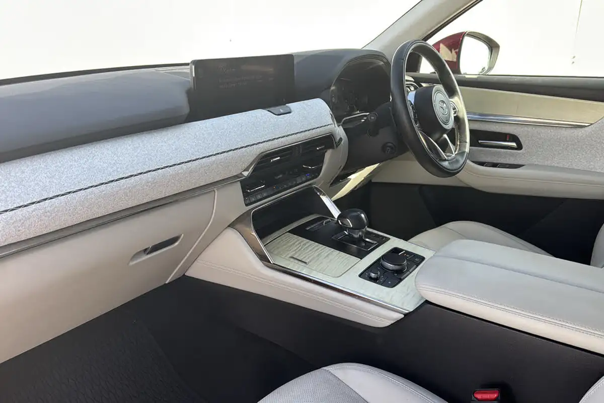 2022-mazda-cx-60-25-e-skyactiv-takumi-big-9