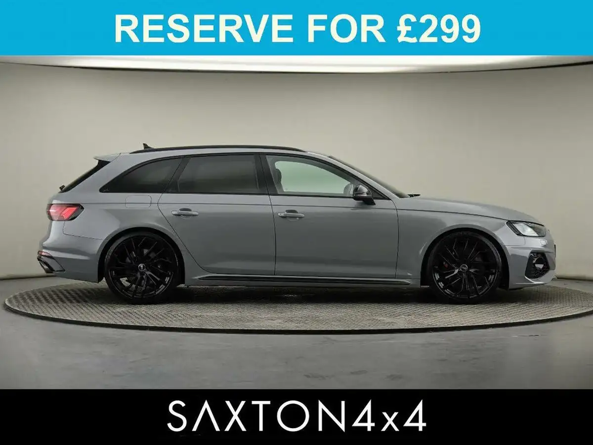 2022-audi-rs4-avant-29-tfsi-carbon-black-big-15