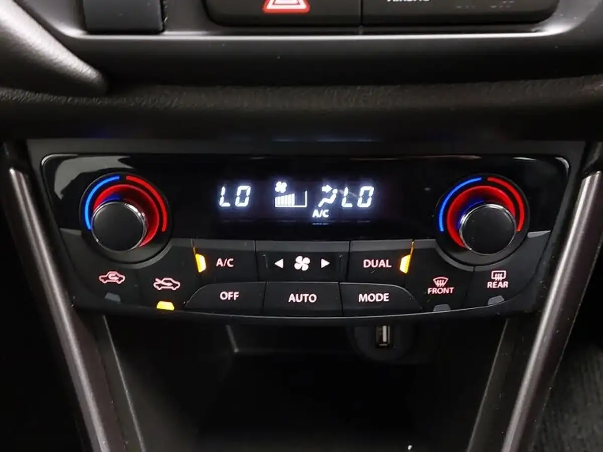 2023-suzuki-s-cross-14-boosterjet-motion-big-15