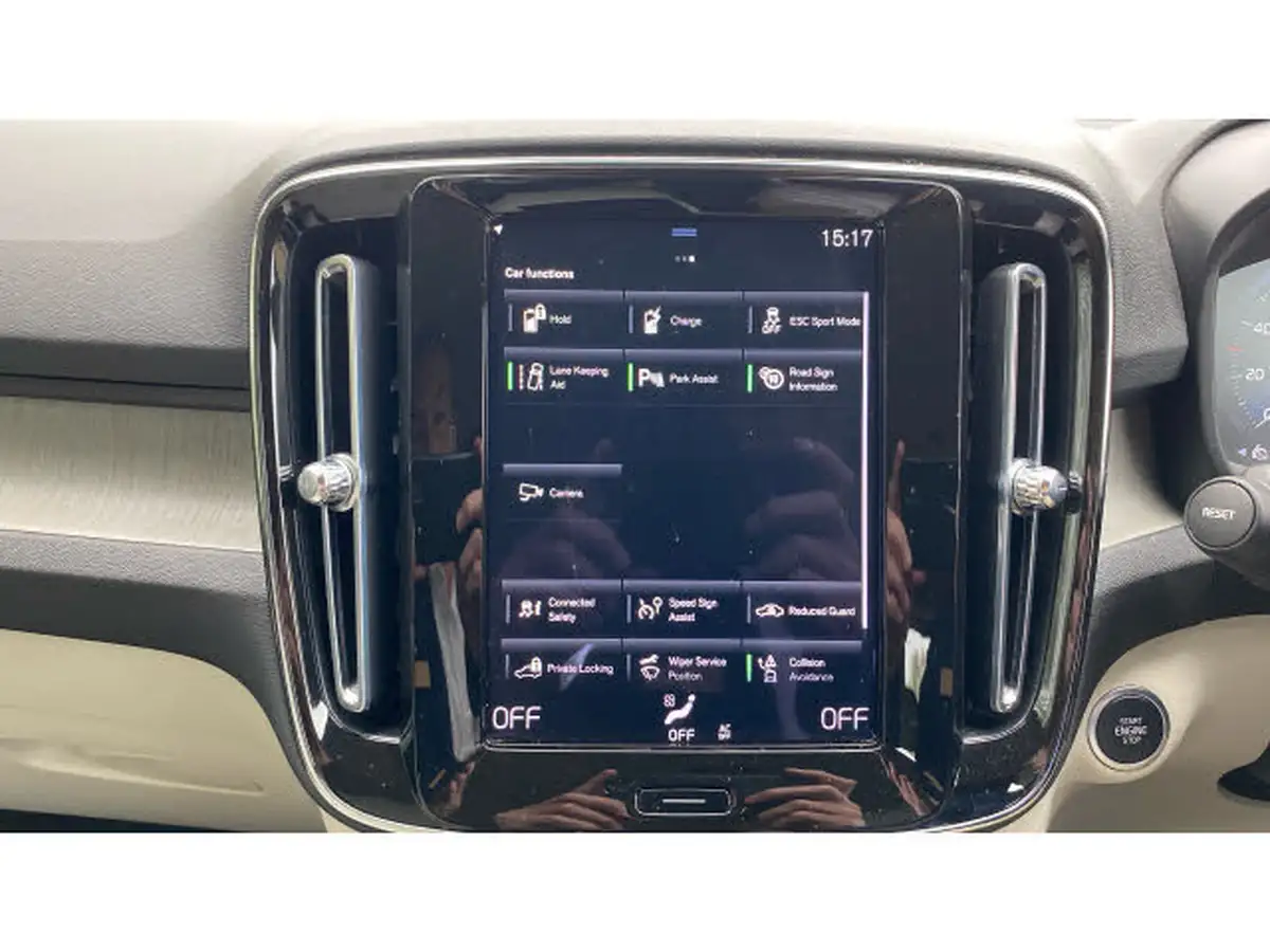 2021-volvo-xc40-15-t5-inscription-262bhp-big-20