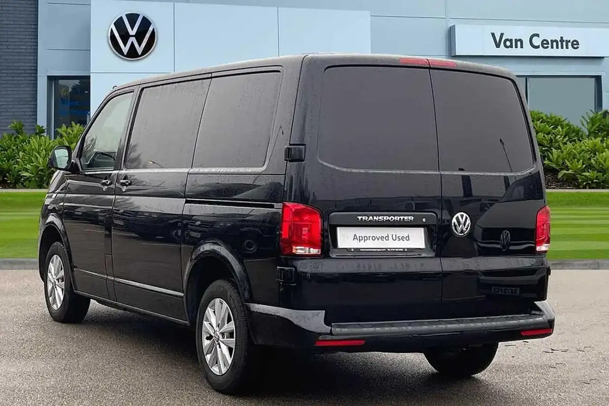 2024-volkswagen-transporter-big-2