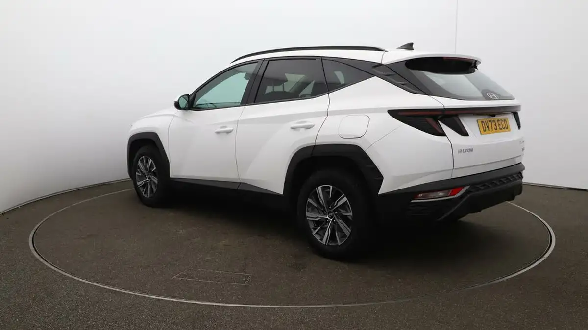 2023-hyundai-tucson-16-t-gdi-se-connect-230ps-hybrid-auto-big-5