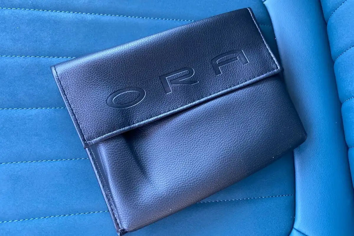 2022-ora-funky-cat-e-first-edition-big-19