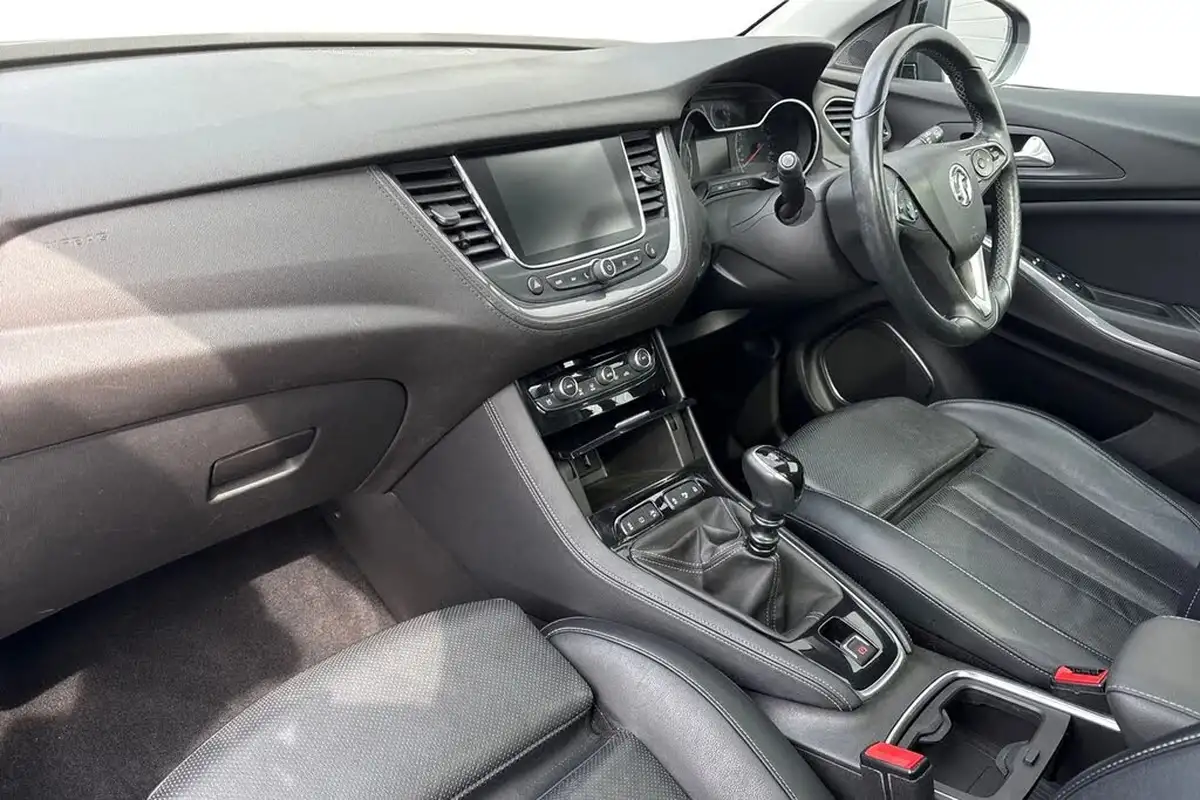 2018-vauxhall-grandland-x-12-elite-nav-132ps-big-14