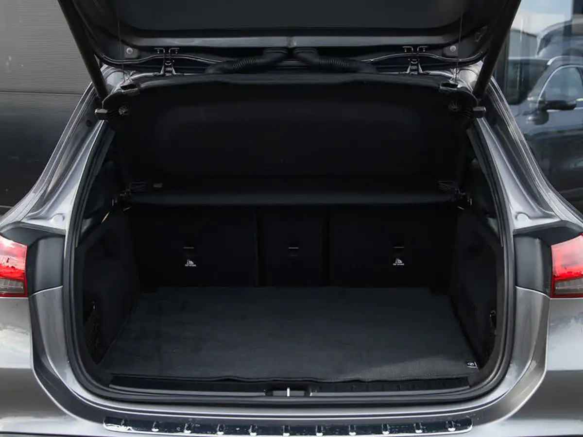 2021-mercedes-benz-eqa-e-eqa-250-amg-line-premium-big-7
