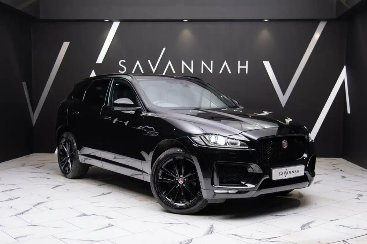2020-jaguar-f-pace-20-i4d-chequered-flag-180ps-big-0