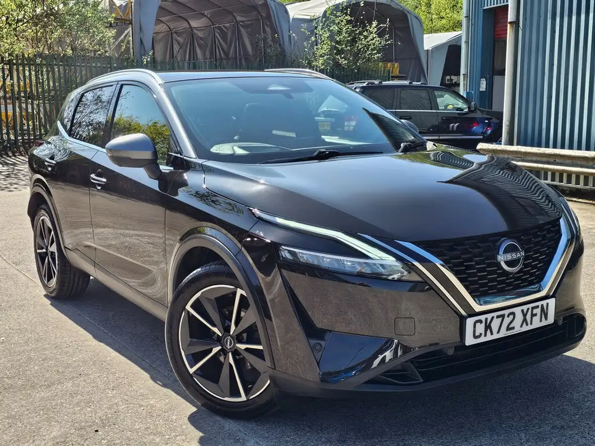 2022-nissan-qashqai-13-dig-t-tekna-140ps-mild-hybrid-big-0