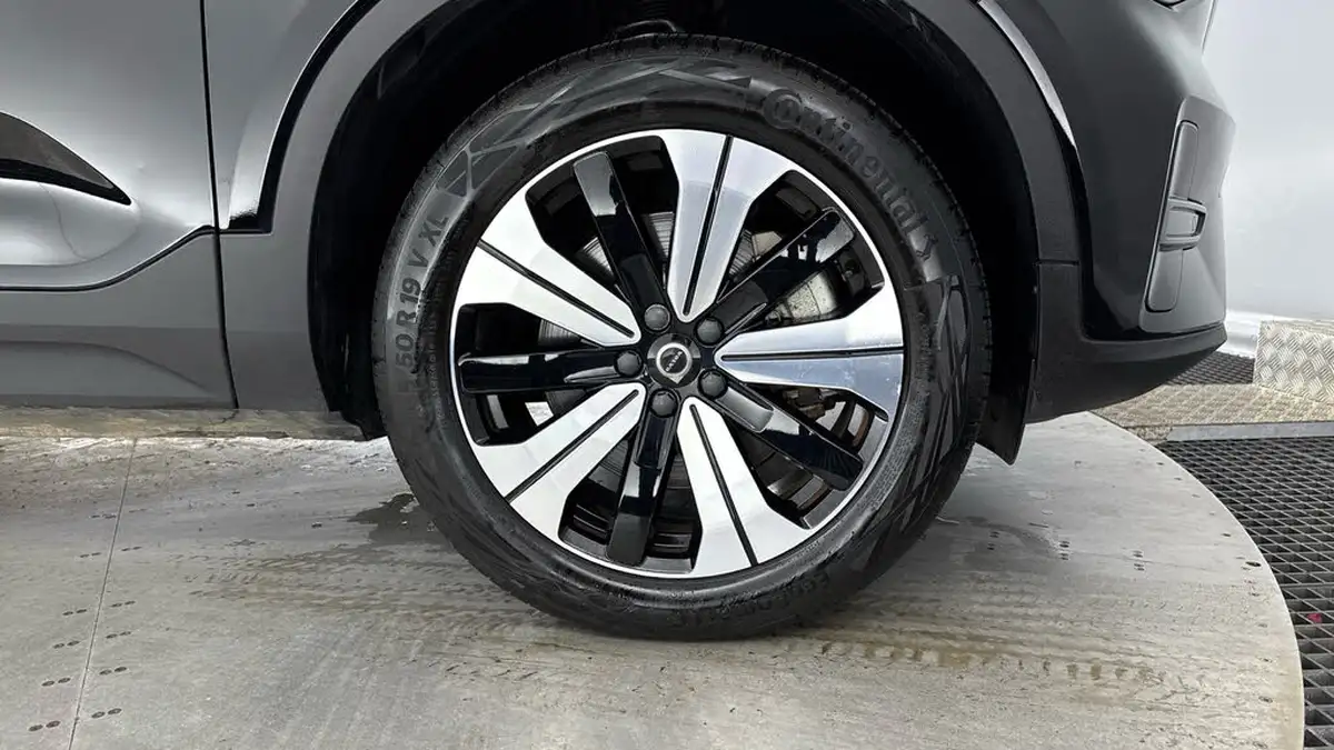 2023-volvo-xc40-e-recharge-core-228bhp-big-25