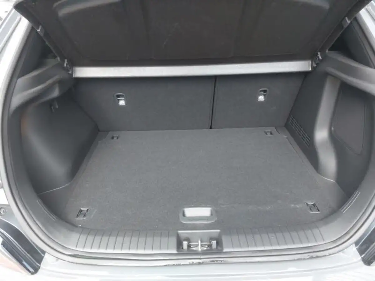 2023-hyundai-kona-10-t-gdi-n-line-48-volt-mhev-big-7