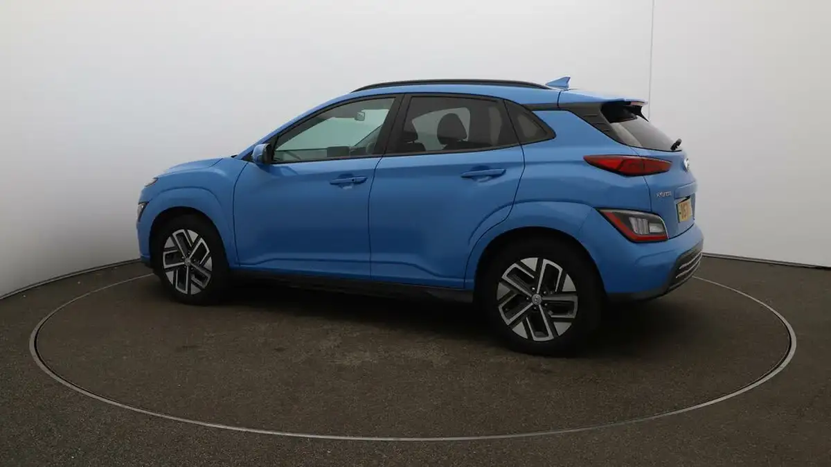 2022-hyundai-kona-e-premium-204ps-64kwh-7kw-obc-big-47