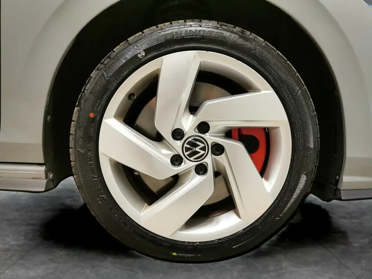 2021-volkswagen-golf-14-tsi-gte-big-32