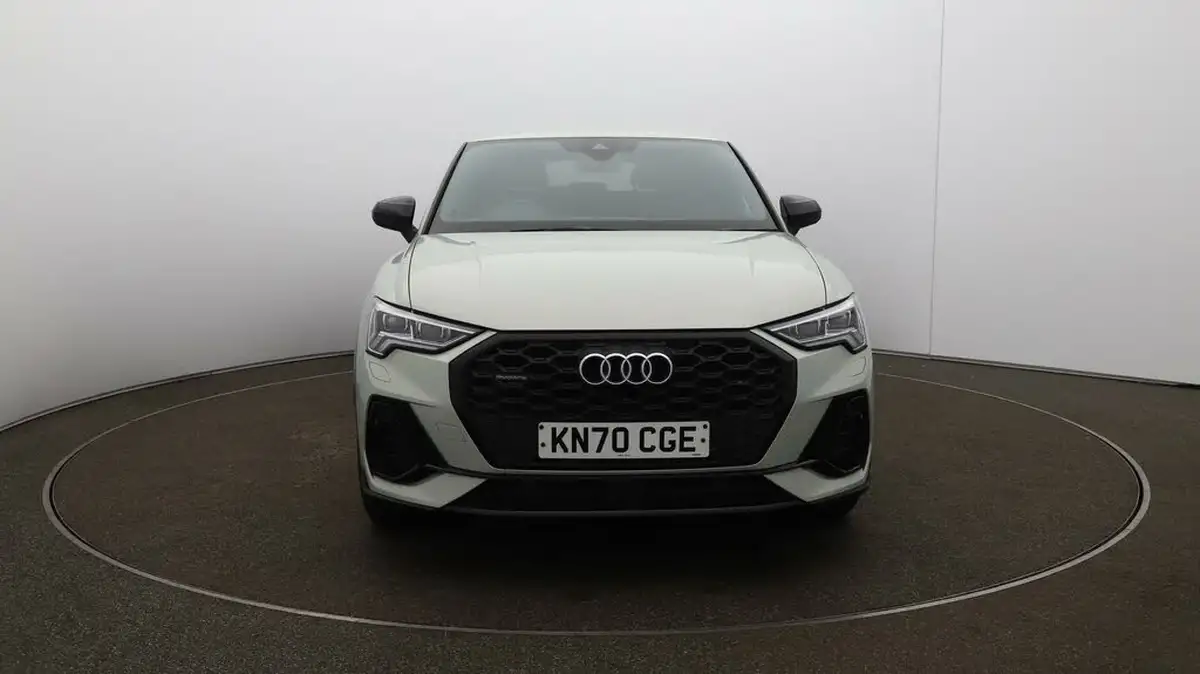 2020-audi-q3-20-45-tfsi-edition-1-sportback-big-40