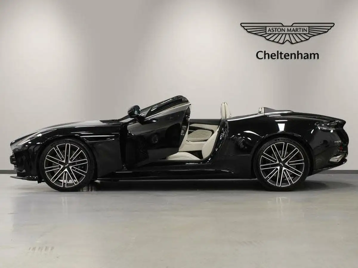 2024-aston-martin-db12-40-v8-auto-euro-6-ss-2dr-big-31