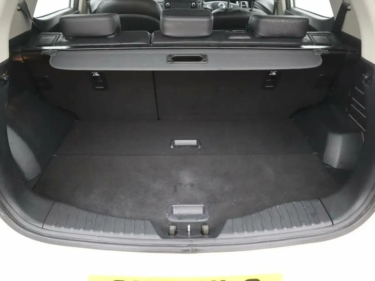 2022-kgm-ssangyong-tivoli-12-gdi-t-ventura-big-8