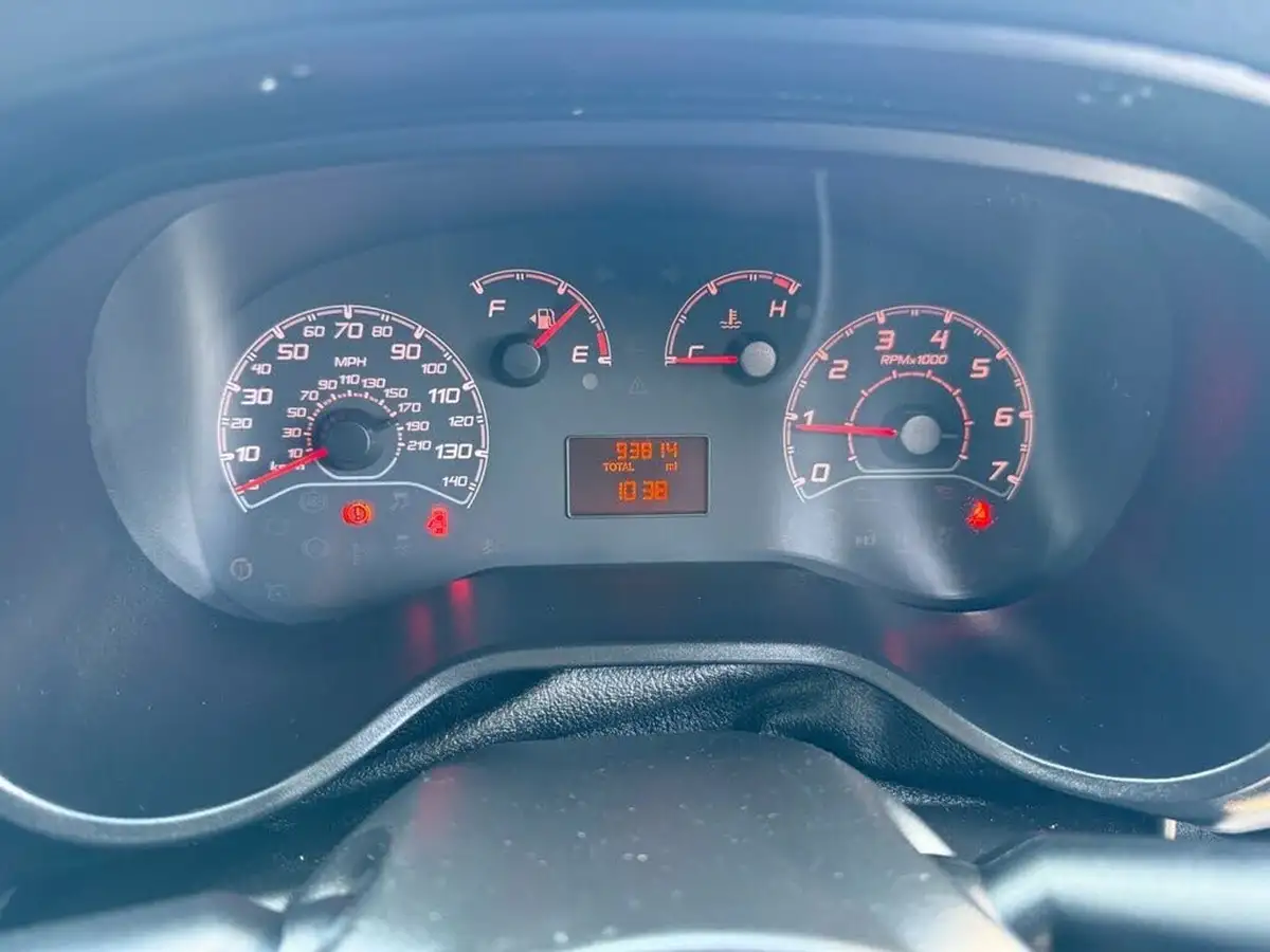 2015-fiat-doblo-cargo-13td-v-l1-refrigerated-van-big-38