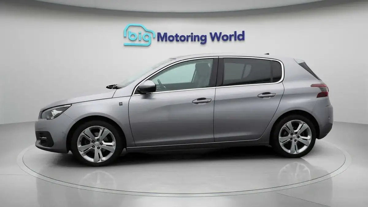 2020-peugeot-308-12-puretech-tech-edition-big-4