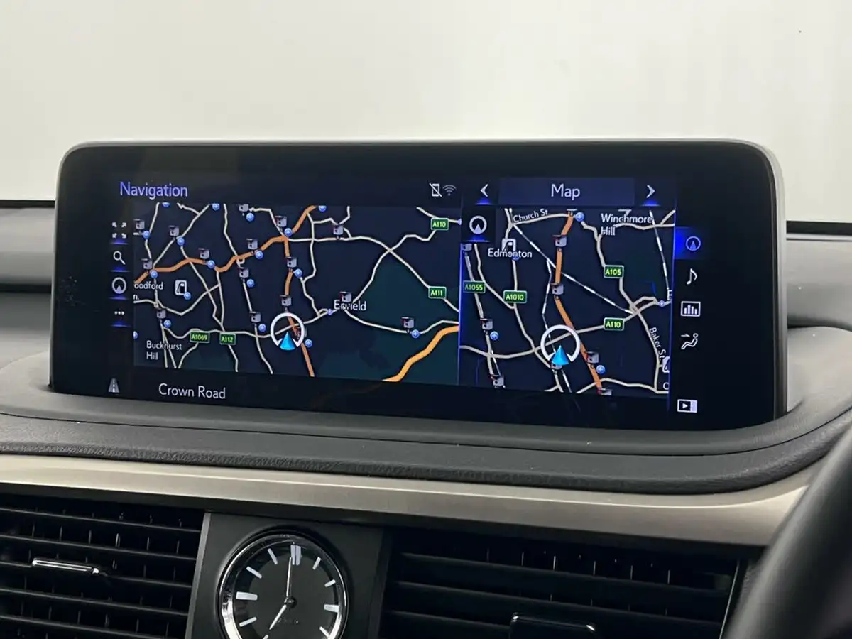 2022-lexus-rx-450h-l-35-rx-l-big-31