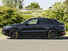 2019-porsche-cayenne-40-v8-turbo-s-e-hybrid-coupe-small-3
