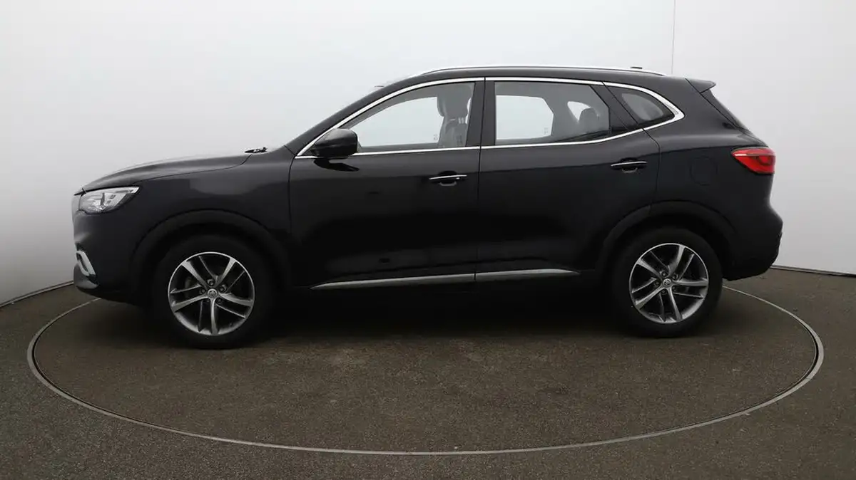 2022-mg-hs-15t-gdi-excite-162ps-big-63