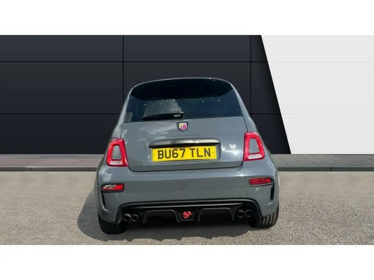 2017-abarth-595-14-tjet-competizione-big-5