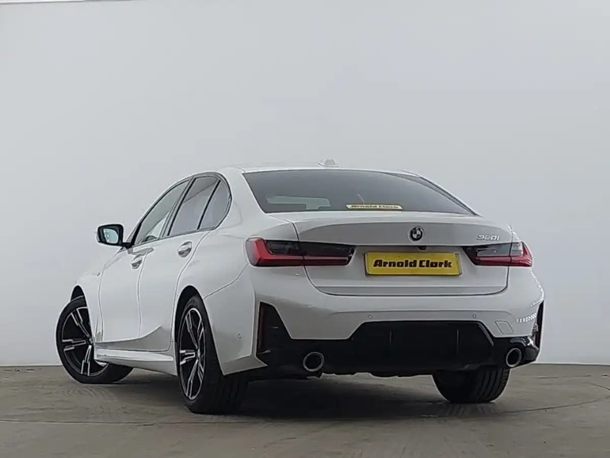 2024-bmw-3-series-20-320i-m-sport-saloon-4d-big-1