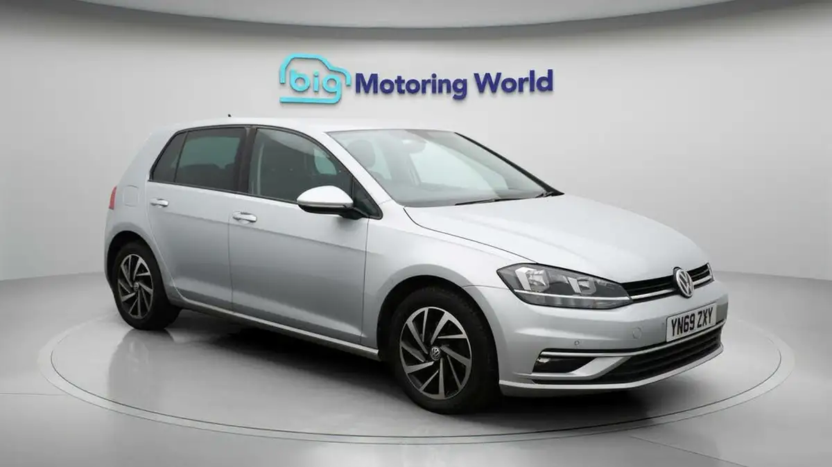 2019-volkswagen-golf-sv-16tdi-match-edition-big-1