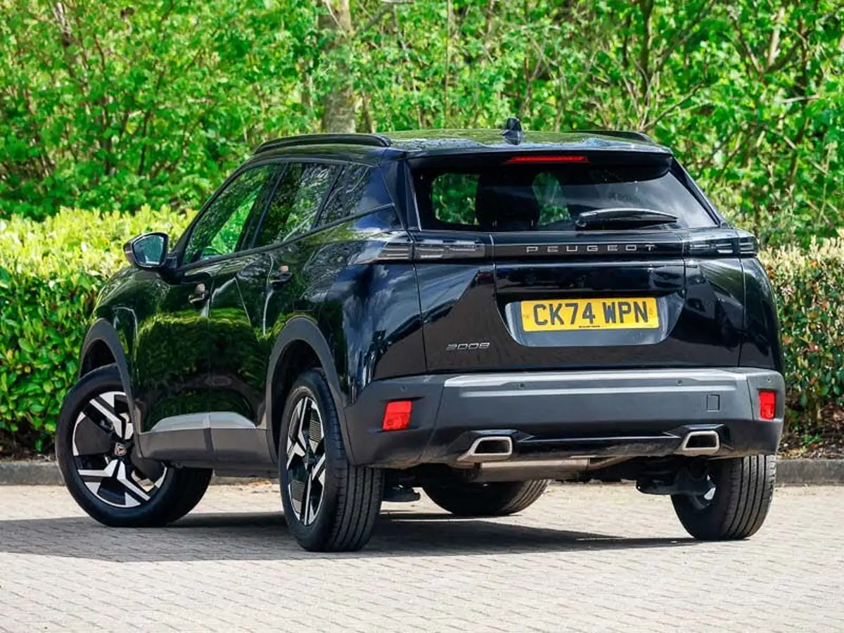 2024-peugeot-2008-suv-12-puretech-allure-130ps-big-1