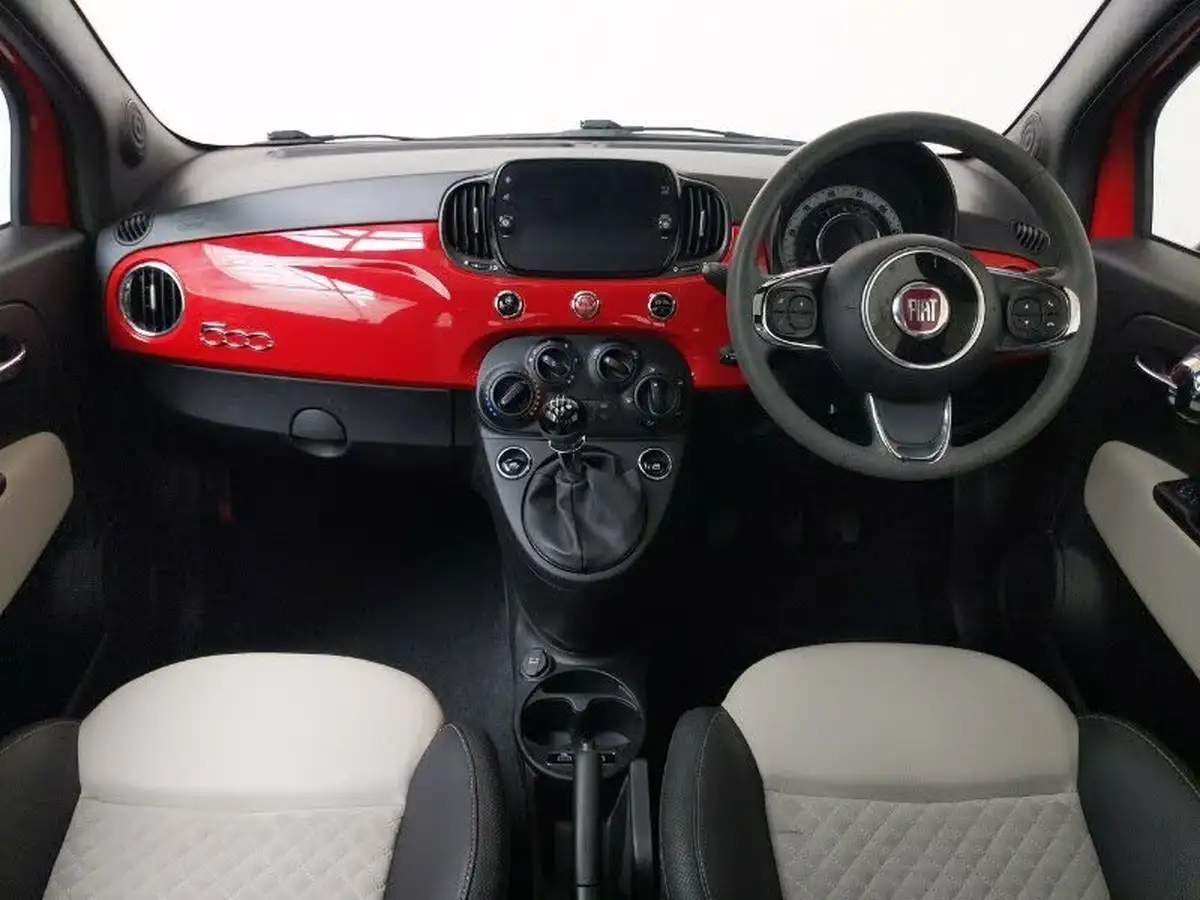 2021-fiat-500-10-dolcevita-big-2