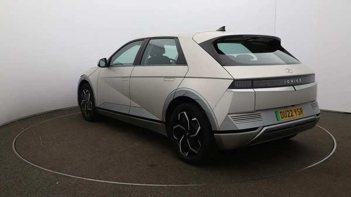 2022-hyundai-ioniq-5-e-premium-217ps-73kwh-rwd-big-59