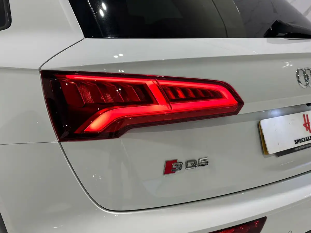 2020-audi-sq5-30tdi-vorsprung-347ps-station-wagon-big-28