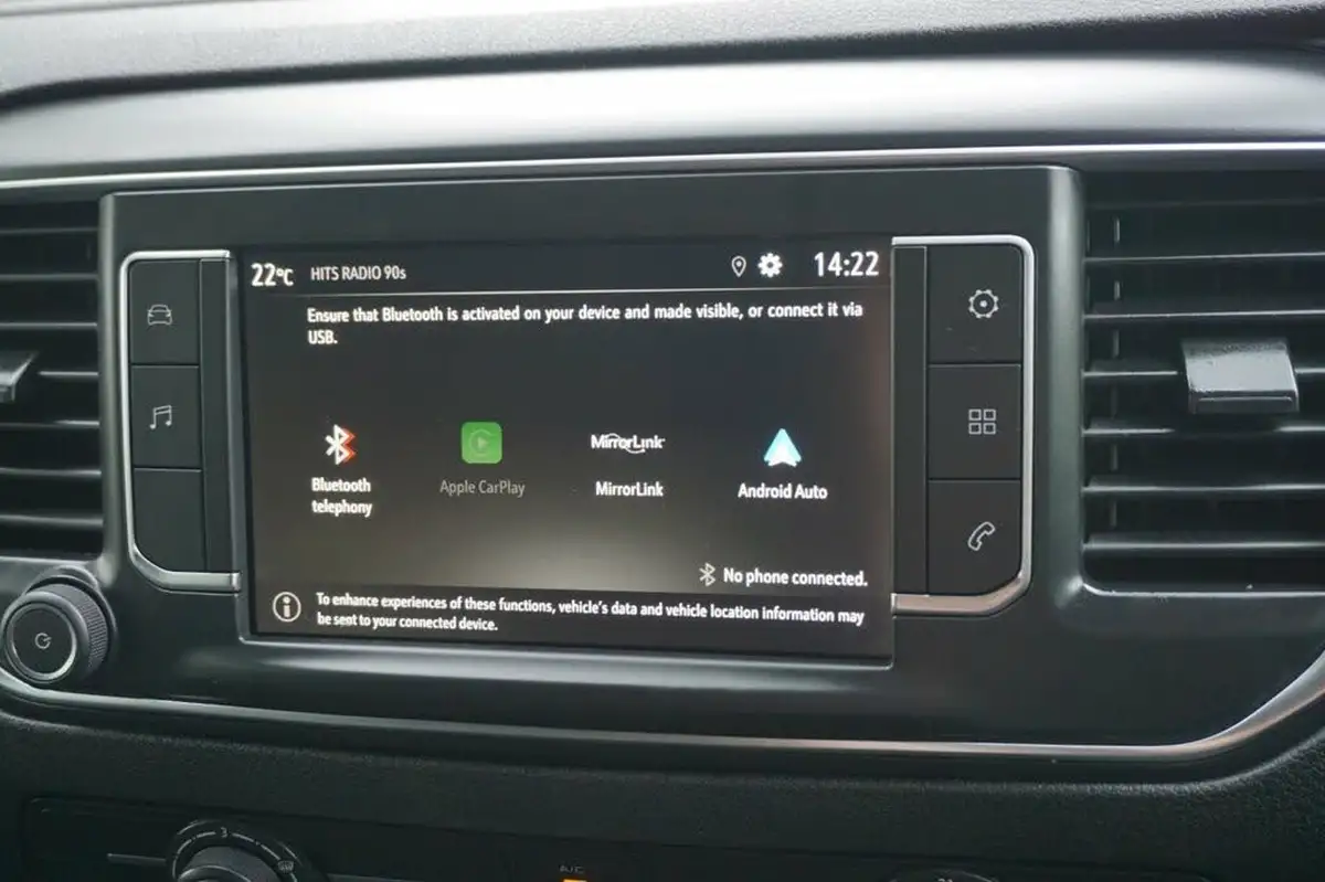 2022-vauxhall-vivaro-life-e-combi-l-big-12