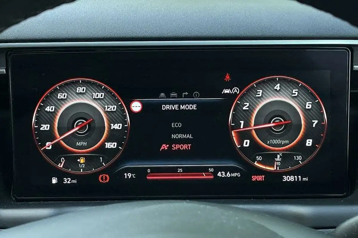 2022-hyundai-tucson-16-t-gdi-se-connect-150ps-big-31